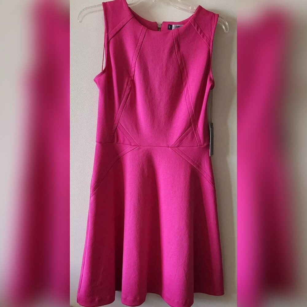 Jennifer Lopez Size 8 Sleeveless Fit & Flare Pink Dress